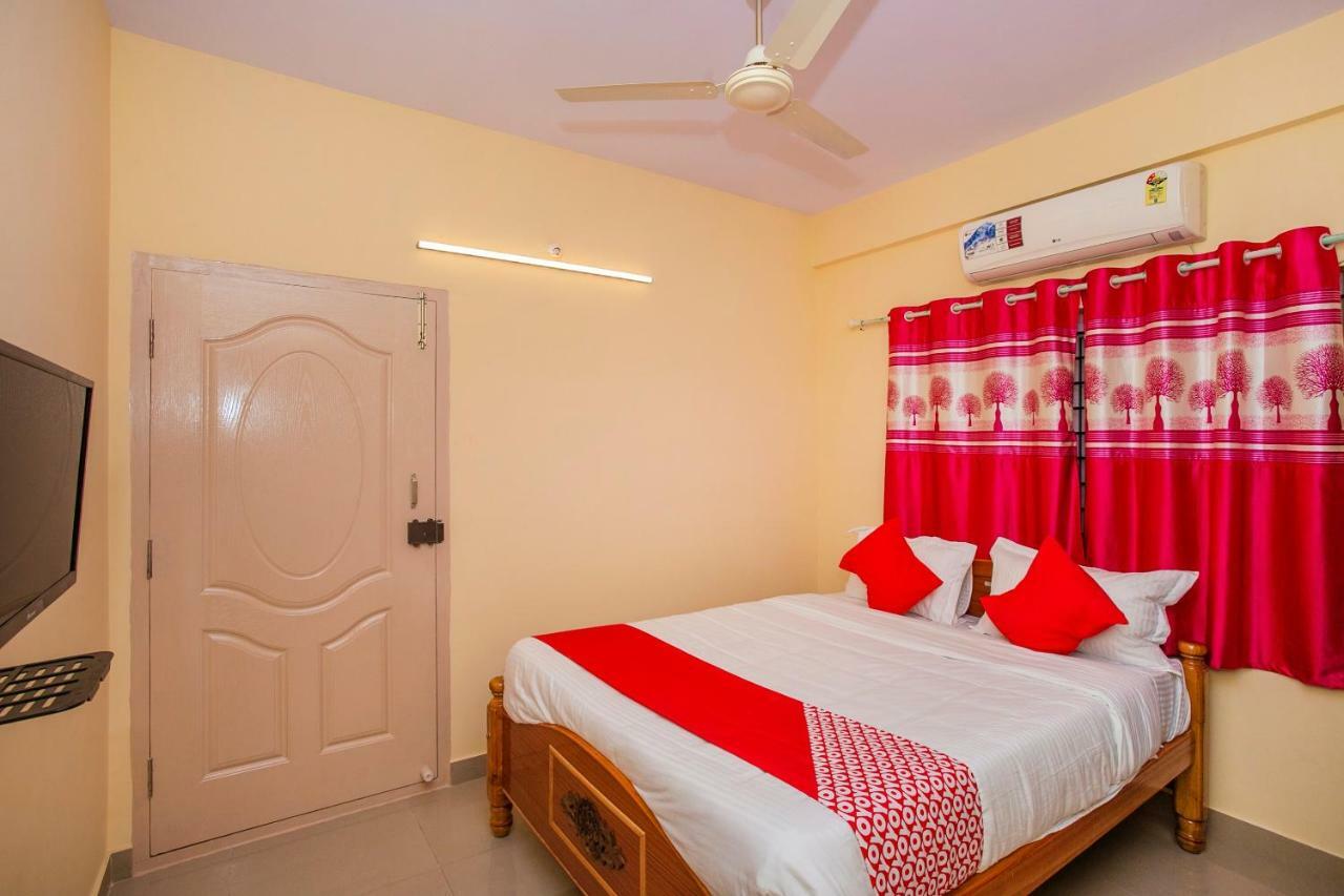 Oyo 25032 Seven Hills Guestline Hotel Bangalore Exterior photo