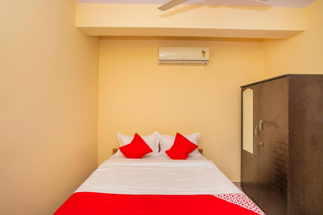 Oyo 25032 Seven Hills Guestline Hotel Bangalore Exterior photo